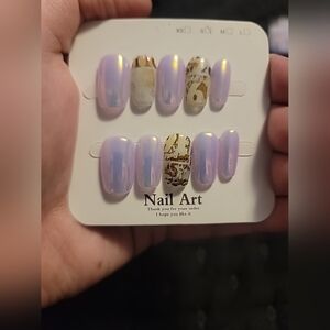 Handmade Pearl Metallic/Map Press On Nails Size Small (010)